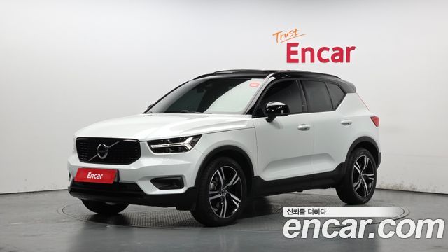 Volvo XC40 T4 R-Design