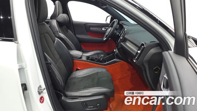 Volvo XC40 T4 R-Design 2020 — фото 10