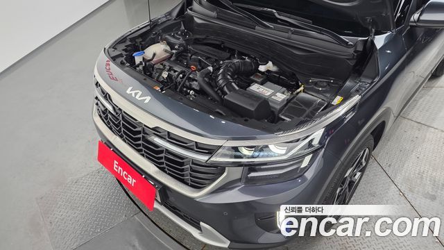 Kia Seltos Gasoline 1.6 Turbo 2WD Signature 2023 — фото 6