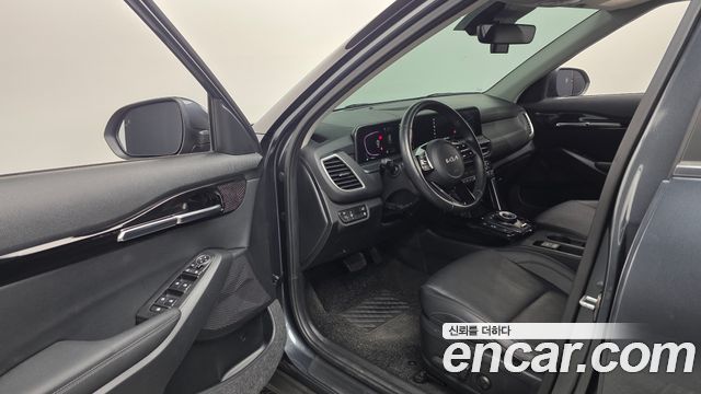 Kia Seltos Gasoline 1.6 Turbo 2WD Signature 2023 — фото 10