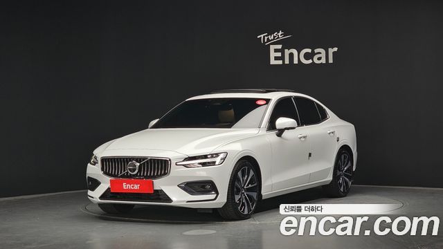 Volvo S60 (III) B5 Ultimate Bright