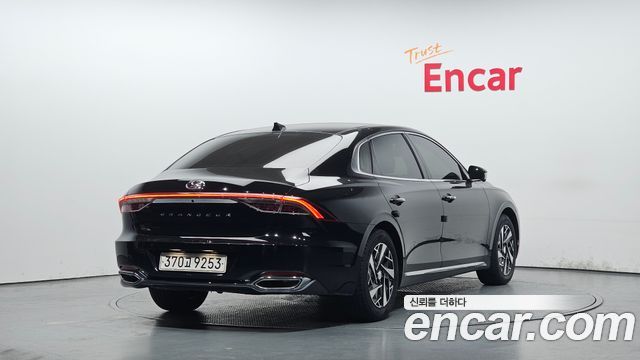 Hyundai Grandeur Hybrid (IG) Exclusive 2022 — фото 2