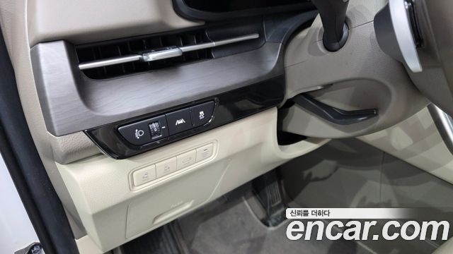 Kia Carnival (IV) Gasoline 7-Seater Signature 2021 — фото 16