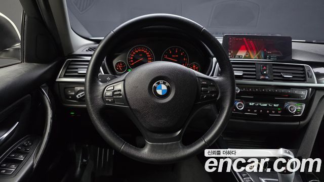 BMW 3 Series (F30) 320d 2018 — фото 13