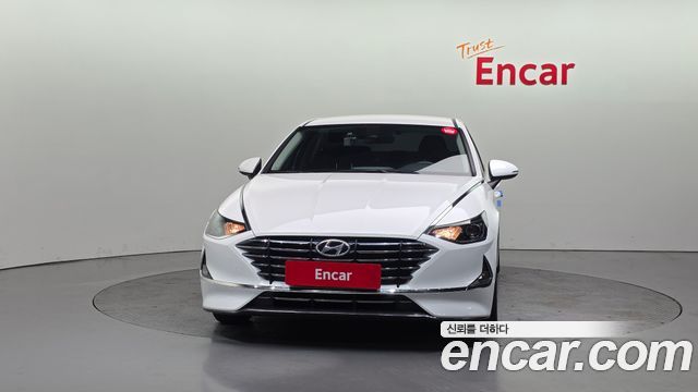Hyundai Sonata (DN8) 2.0 LPG(rental car) Smart 2022 — фото 3