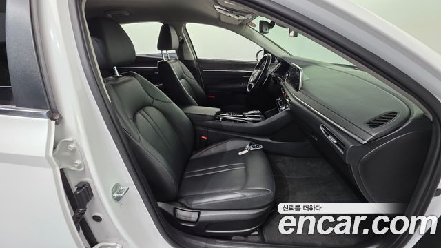 Hyundai Sonata (DN8) 2.0 LPG(rental car) Smart 2022 — фото 10