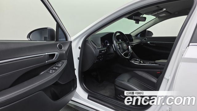 Hyundai Sonata (DN8) 2.0 LPG(rental car) Smart 2022 — фото 11