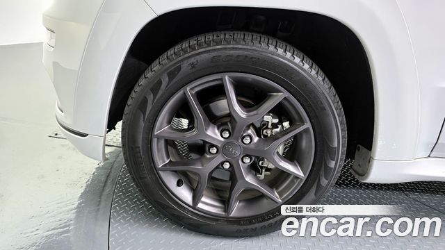 Jeep Grand Cherokee 3.6 Limited-X WK2 2020 — фото 5