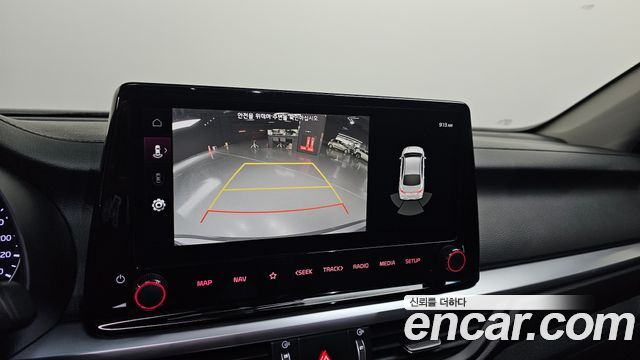 Kia K3 (II) 1.6 Prestige 2024 — фото 16