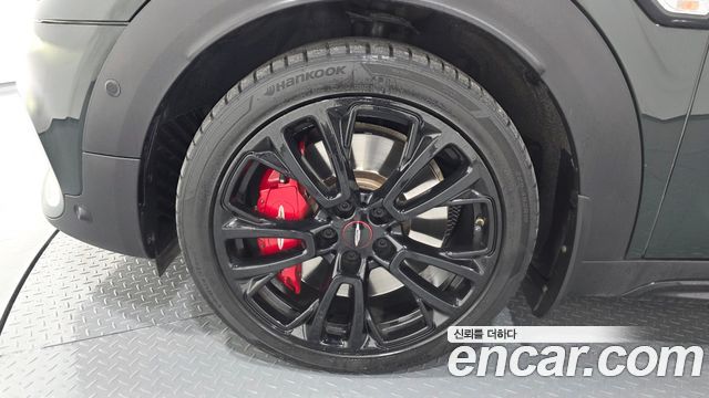 MINI Cooper S Countryman JCW 2nd 2023 — фото 5