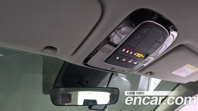 Hyundai Santa Fe Diesel 2.2 2WD Premium Choice 2021 — фото 18