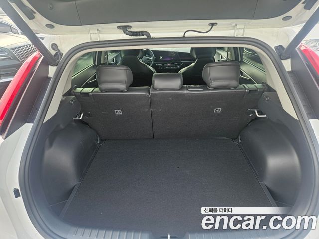 Kia Niro Prestige 2025 — фото 20