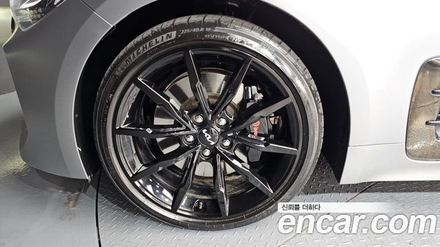 Kia Stinger Meister 3.3 GT AWD Tribute Edition 2023 — фото 5