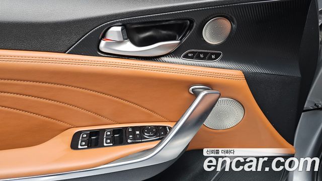 Kia Stinger Meister 3.3 GT AWD Tribute Edition 2023 — фото 17