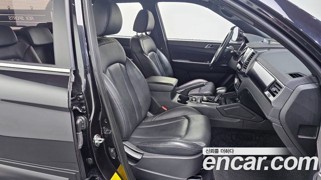 KG Mobility (SsangYong) Rexton Sports Khan Diesel 2.2 4WD Prestige 2022 — фото 10