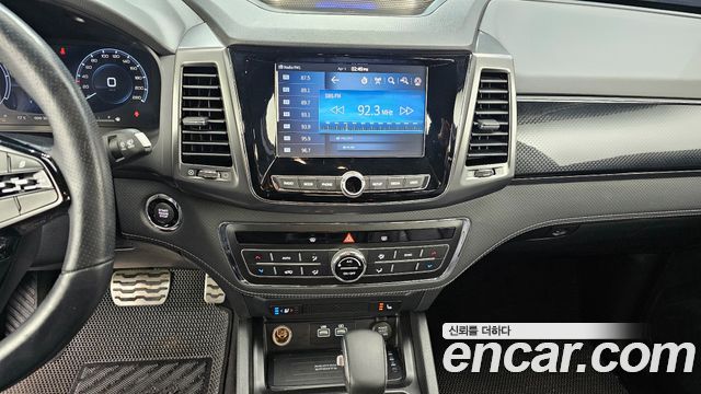 KG Mobility (SsangYong) Rexton Sports Khan Diesel 2.2 4WD Prestige 2022 — фото 14