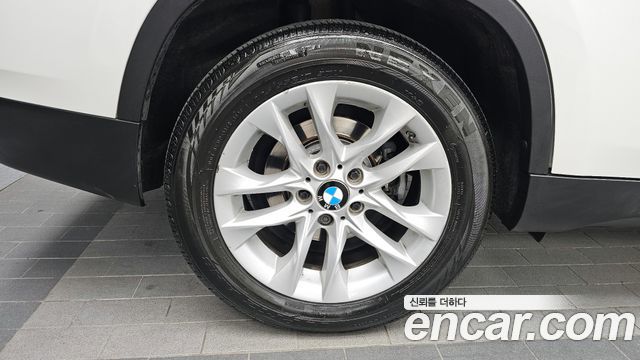 BMW X1 (E84) xDrive 20d 2015 — фото 5