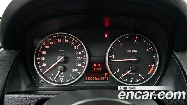 BMW X1 (E84) xDrive 20d 2015 — фото 8