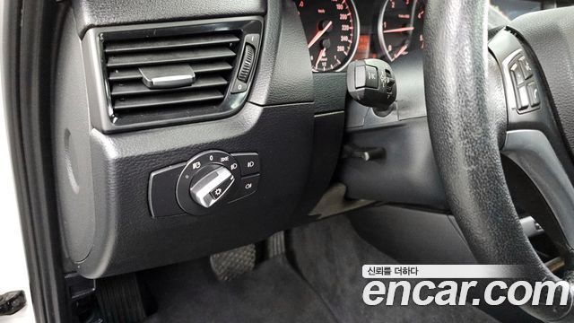 BMW X1 (E84) xDrive 20d 2015 — фото 19