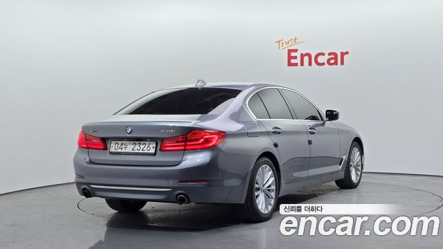 BMW 5 Series (G30) 530i xDrive Luxury Plus 2019 — фото 2