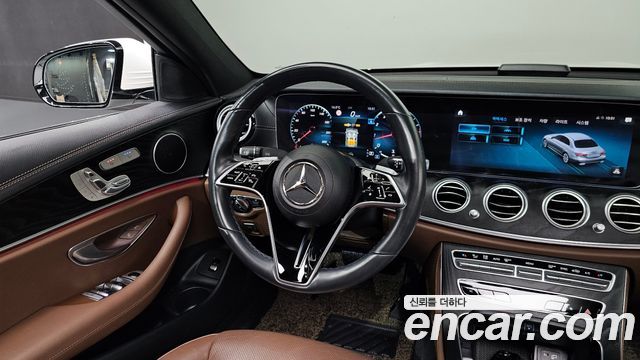 Mercedes-Benz E-Class (W213) E250 AMG Line 2023 — фото 13