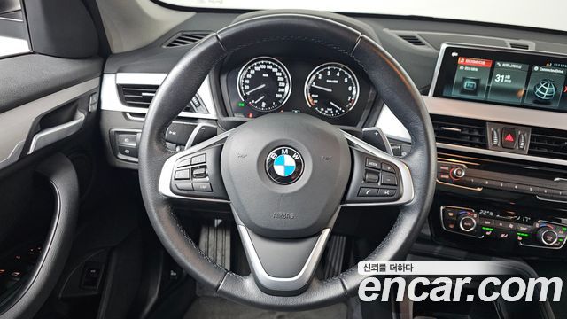 BMW X1 (F48) xDrive 20i Advantage 2020 — фото 18
