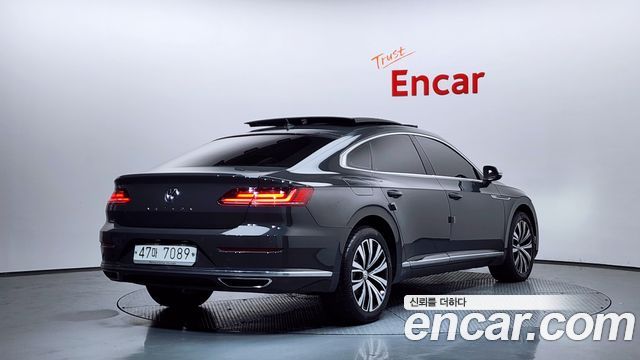 Volkswagen Arteon 2.0 TDI Premium 2019 — фото 2