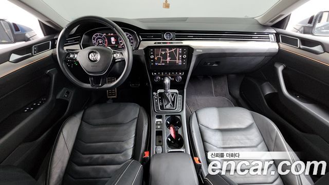 Volkswagen Arteon 2.0 TDI Premium 2019 — фото 7