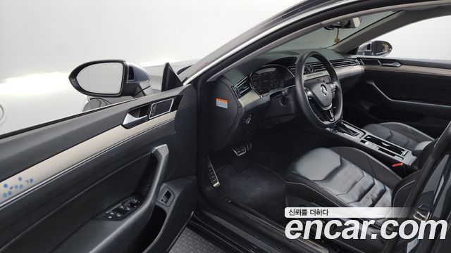 Volkswagen Arteon 2.0 TDI Premium 2019 — фото 10