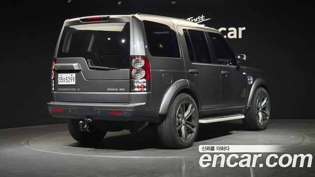 Land Rover Discovery 4 3.0 SDV6 SE 2011 — фото 2