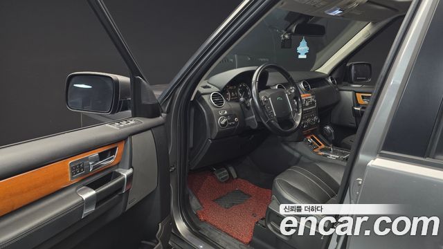 Land Rover Discovery 4 3.0 SDV6 SE 2011 — фото 10