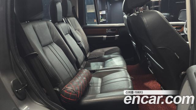 Land Rover Discovery 4 3.0 SDV6 SE 2011 — фото 12