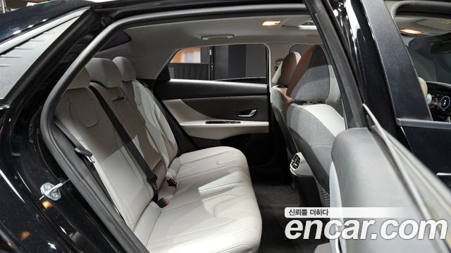 Hyundai Avante (CN7) 1.6 Inspiration 2021 — фото 12