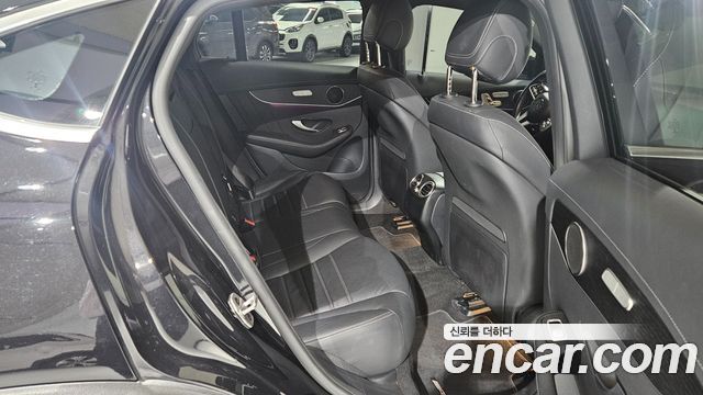 Mercedes-Benz GLC-Class (X253) GCL300 4MATIC Coupe 2023 — фото 24