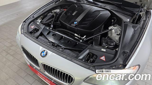 BMW 5 Series (F10) 520d 2012 — фото 6