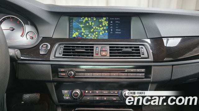 BMW 5 Series (F10) 520d 2012 — фото 14
