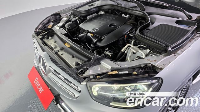 Mercedes-Benz GLC-Class (X253) GLC300 4MATIC 2020 — фото 6