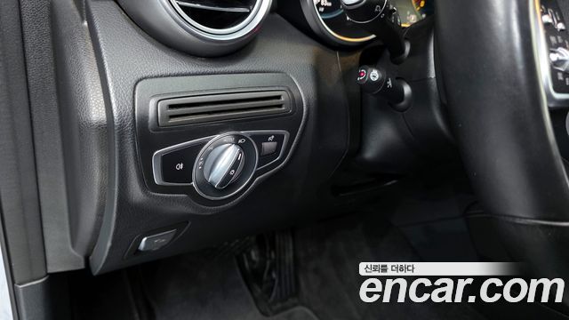 Mercedes-Benz GLC-Class (X253) GLC300 4MATIC 2020 — фото 16