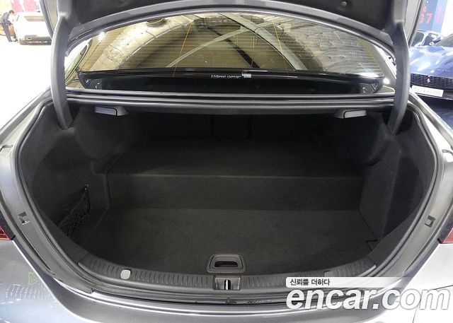 Mercedes-Benz E-Class (W213) E300e 4MATIC Exclusive 2021 — фото 10