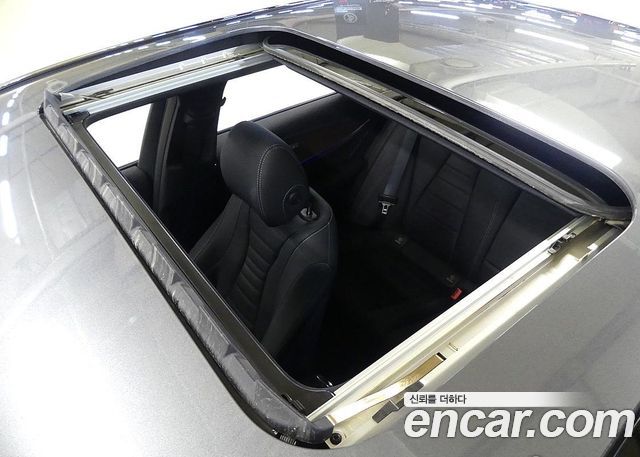 Mercedes-Benz E-Class (W213) E300e 4MATIC Exclusive 2021 — фото 24