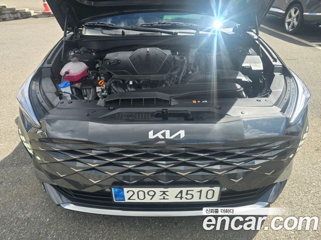 Kia K8 2.5 Gasoline 2WD Noblesse 2024 — фото 9