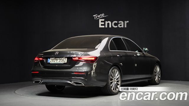 Mercedes-Benz E-Class (W213) E350 4MATIC AMG Line Edition 2021 — фото 2