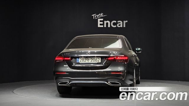 Mercedes-Benz E-Class (W213) E350 4MATIC AMG Line Edition 2021 — фото 4