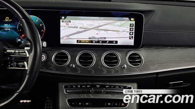 Mercedes-Benz E-Class (W213) E350 4MATIC AMG Line Edition 2021 — фото 14