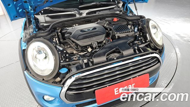 MINI Cooper D Mid 3rd 2016 — фото 6