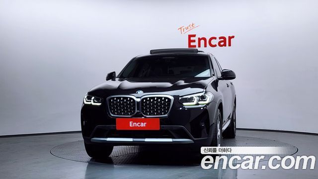 BMW X4 (G02) xDrive20i xLine 2023 — фото 3