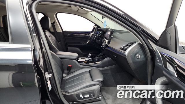 BMW X4 (G02) xDrive20i xLine 2023 — фото 11
