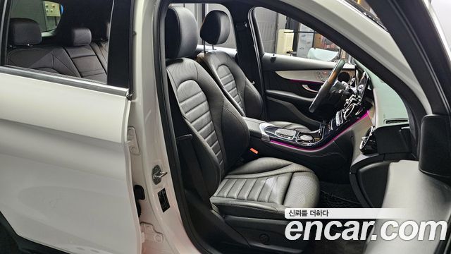 Mercedes-Benz GLC-Class (X253) GLC300 4MATIC Premium 2020 — фото 12