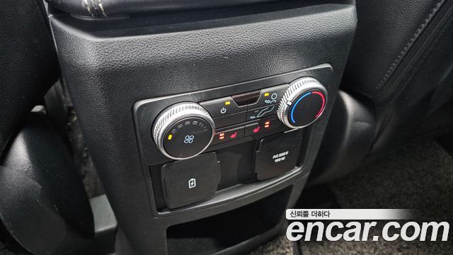 Ford Explorer (VI) 2.3 LimIted 4WD 2021 — фото 22