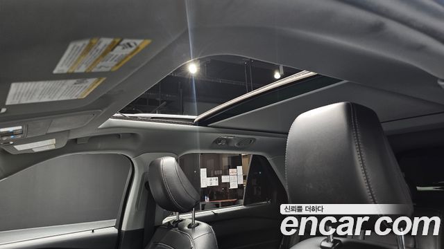 Ford Explorer (VI) 2.3 LimIted 4WD 2021 — фото 23
